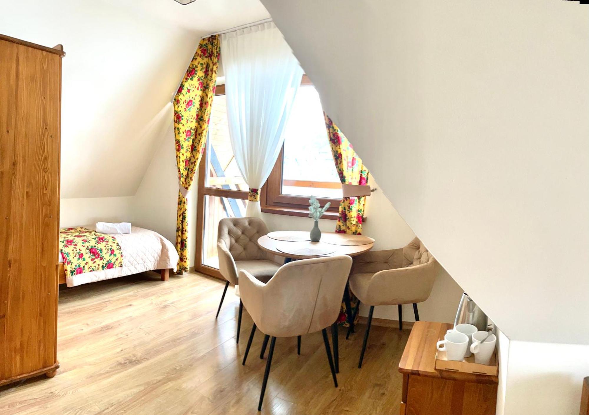 Na Skarpie Apartment Бялка Татранска Екстериор снимка