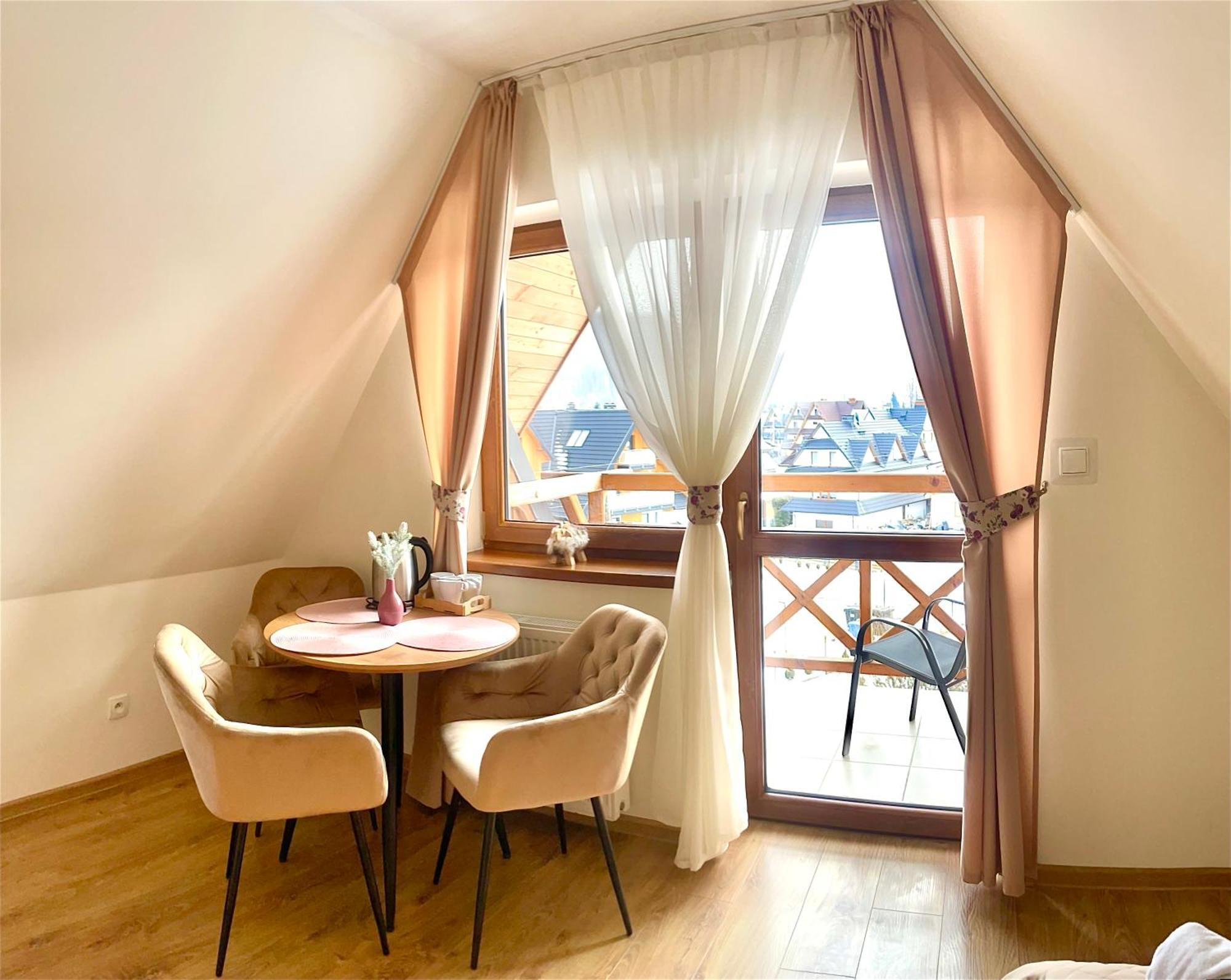 Na Skarpie Apartment Бялка Татранска Екстериор снимка